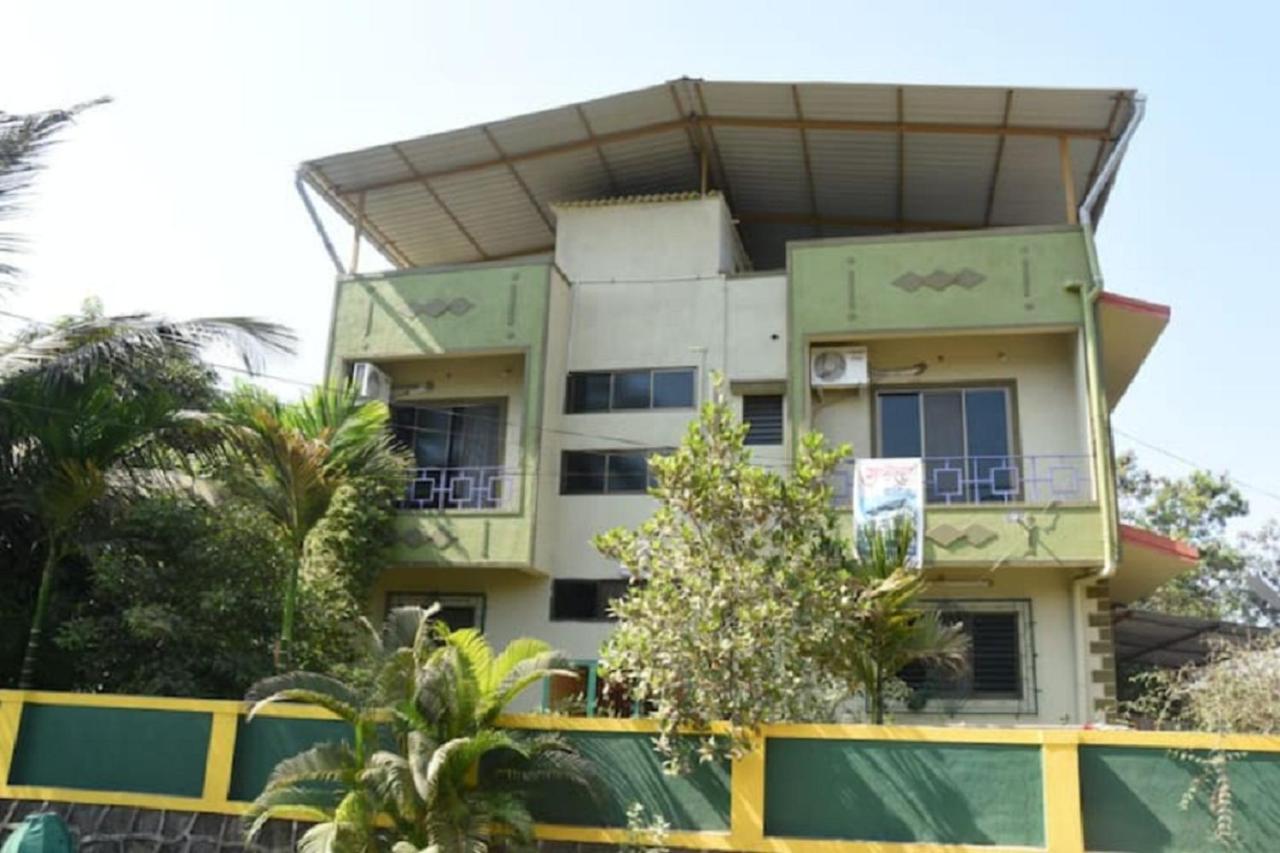 Gulmohar Cottages - Home Stay In Alibag Alībāg Exterior foto