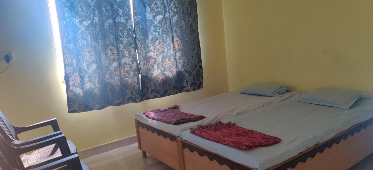 Gulmohar Cottages - Home Stay In Alibag Alībāg Exterior foto