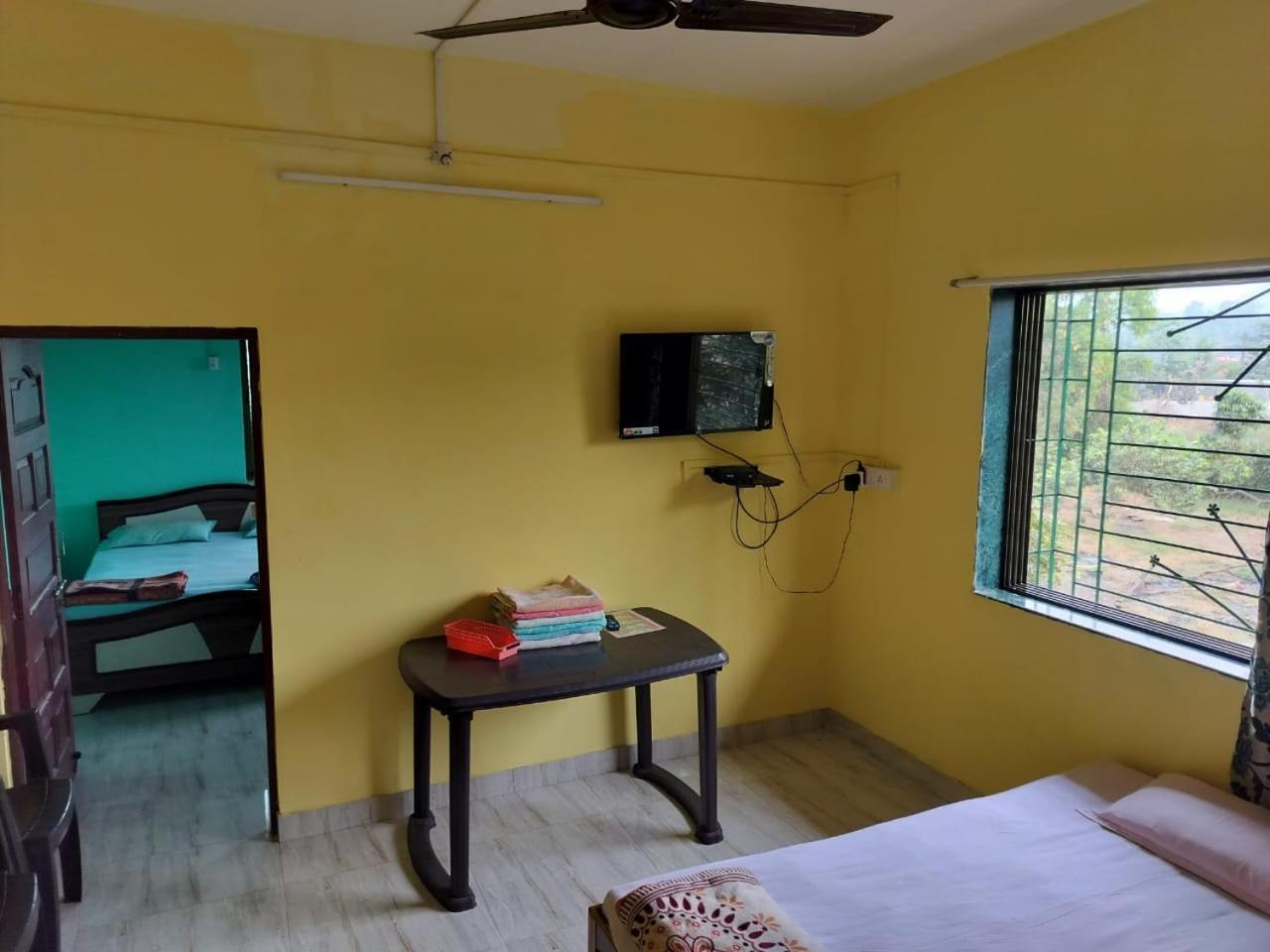 Gulmohar Cottages - Home Stay In Alibag Alībāg Exterior foto